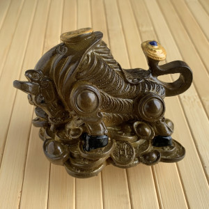 Чайная фигурка золотистый Денежный Бык